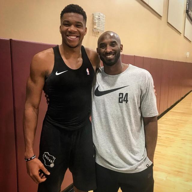 杜兰特生涯25分+命中率50%场次超越乔丹，升至历史第五（杜兰特25+分且投篮命中率达50%的比赛次数超越乔丹，位列历史第五）