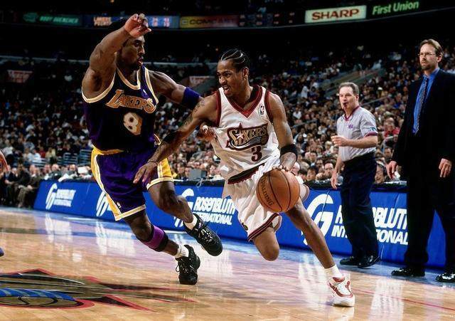 布伦森撤步三分稳稳命中准绝杀，尼克斯逆转步行者死里逃生（布伦森后撤步三分准绝杀命中，尼克斯逆转步行者险胜）