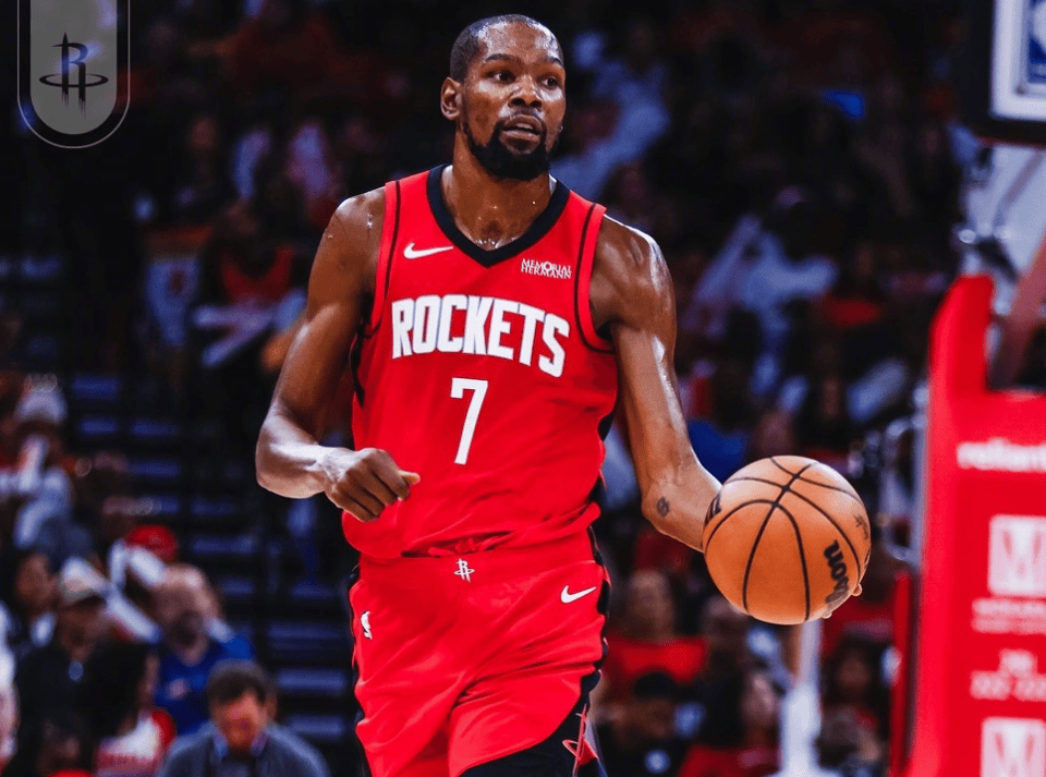 英媒：伊萨克重伤迫使利物浦调整策略，冬窗不会放走萨拉赫（英媒：伊萨克重伤令利物浦调整方案，冬窗不考虑放行萨拉赫）