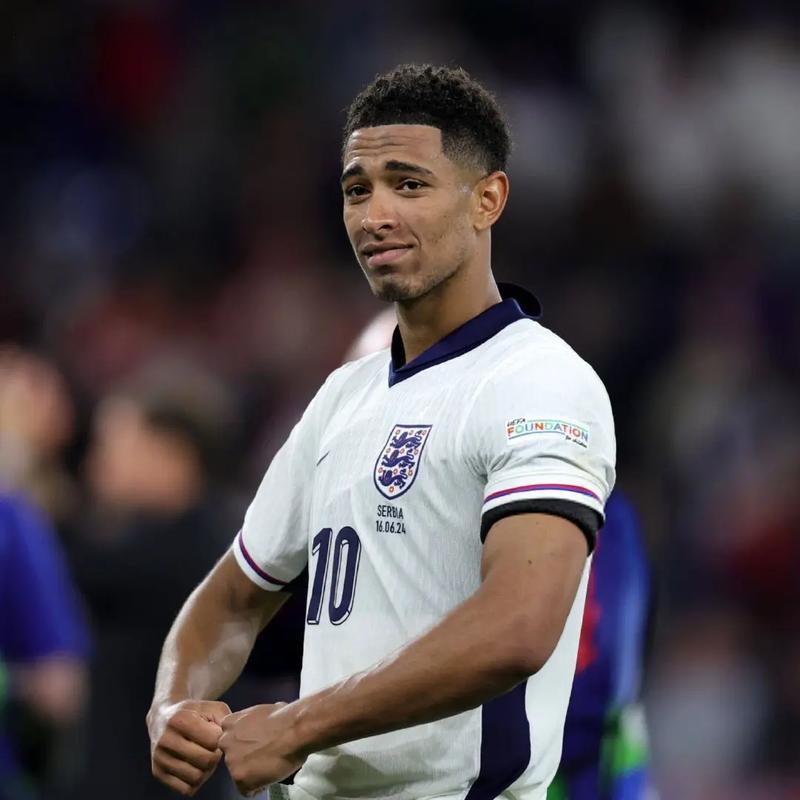 高质量回答！王楚钦赛后的这段采访，建议所有人都学学（王楚钦赛后采访堪称教科书级，建议人人学习）