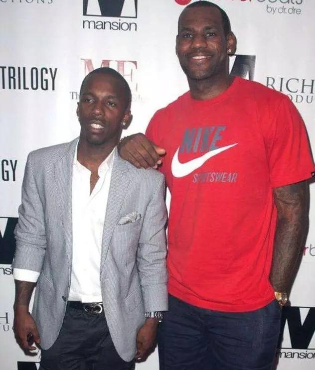 天津队爆冷制造惊喜（天津队上演冷门惊喜）