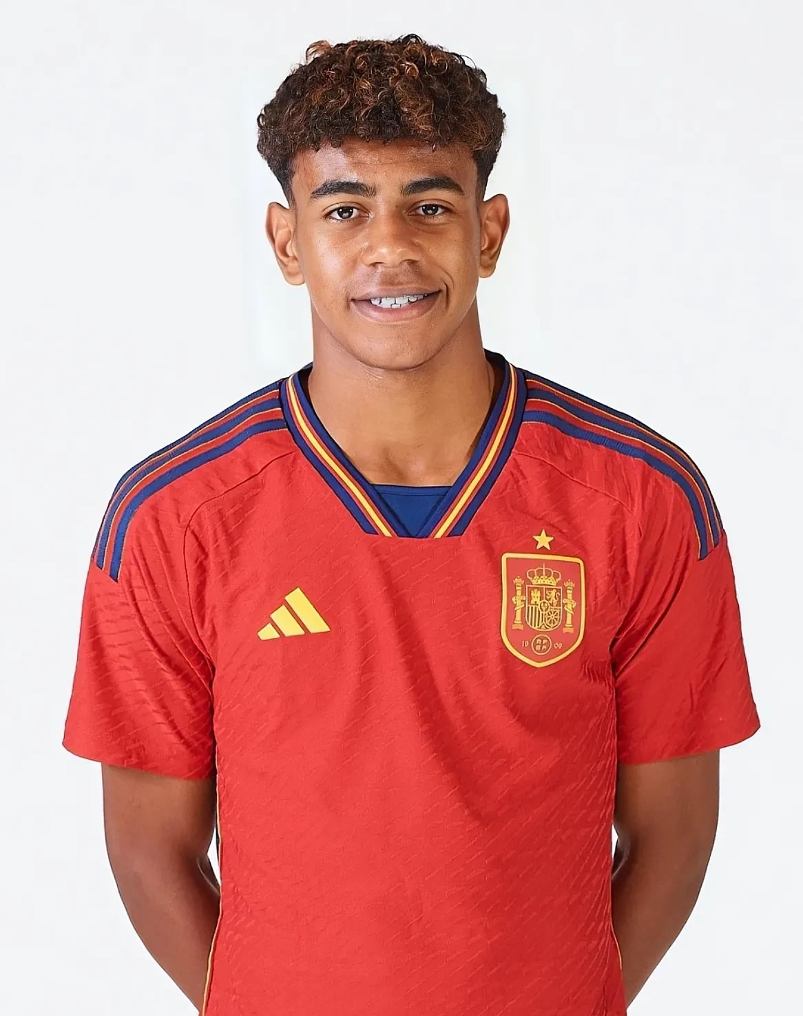 U21联赛综述：英博2-1绝杀浙江，下轮取胜即可提前一轮夺冠（U21联赛快报：英博2-1读秒击退浙江，下轮若胜将提前一轮封王）