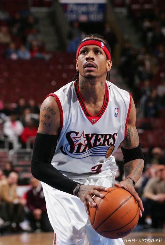 KK：诺伊尔是足球界的传奇；少一人的情况下拜仁仍防住了我们（KK盛赞诺伊尔为足坛传奇：拜仁少一人仍成功限制了我们）