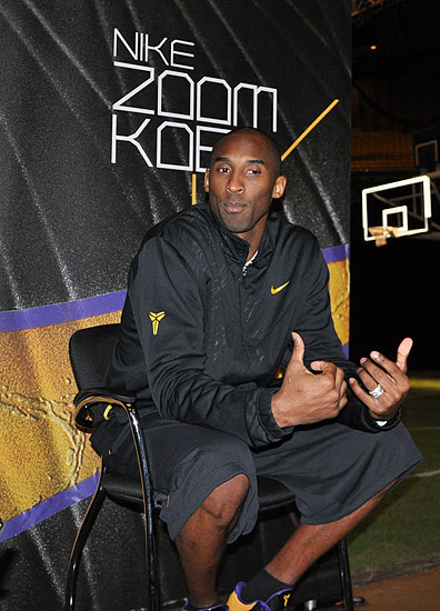 记者：皇马无法在1月激活帕斯的回购条款，且尚未考虑让其回归（据报道，皇马今冬无法启动帕斯回购，暂未将其回归纳入计划）