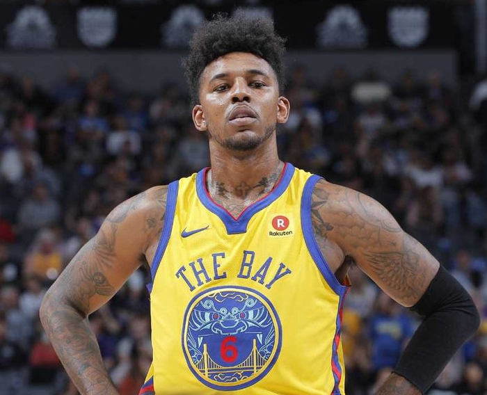 活塞做客盐湖城能否暴打爵士？（活塞客战盐湖城，能否大胜爵士？）