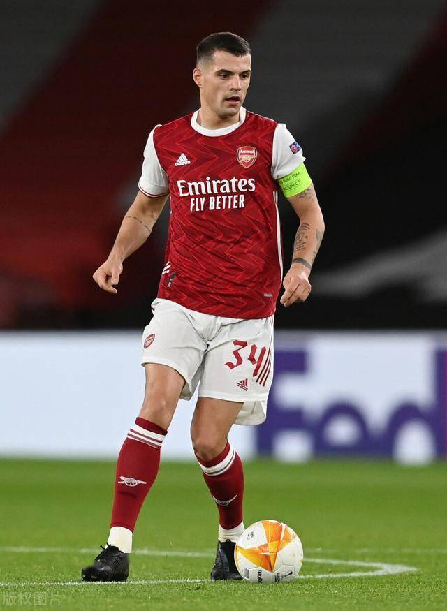 科曼：德利赫特在曼联的表现打动了我，他证明了自己配得上荷兰队征召（科曼：德利赫特曼联表现令我折服，已证明配得上荷兰队征召）